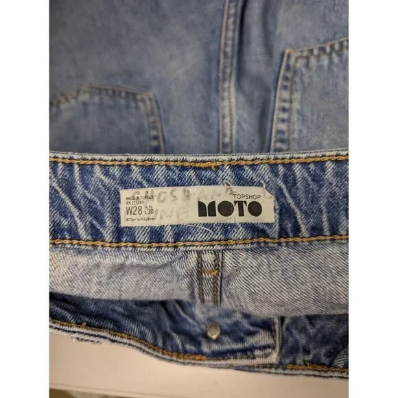 TopShop Womens Moto Denim Jeans Ankle Cropped Size 28 / 30 Wide Leg Distressed - Picture 3 of 9
